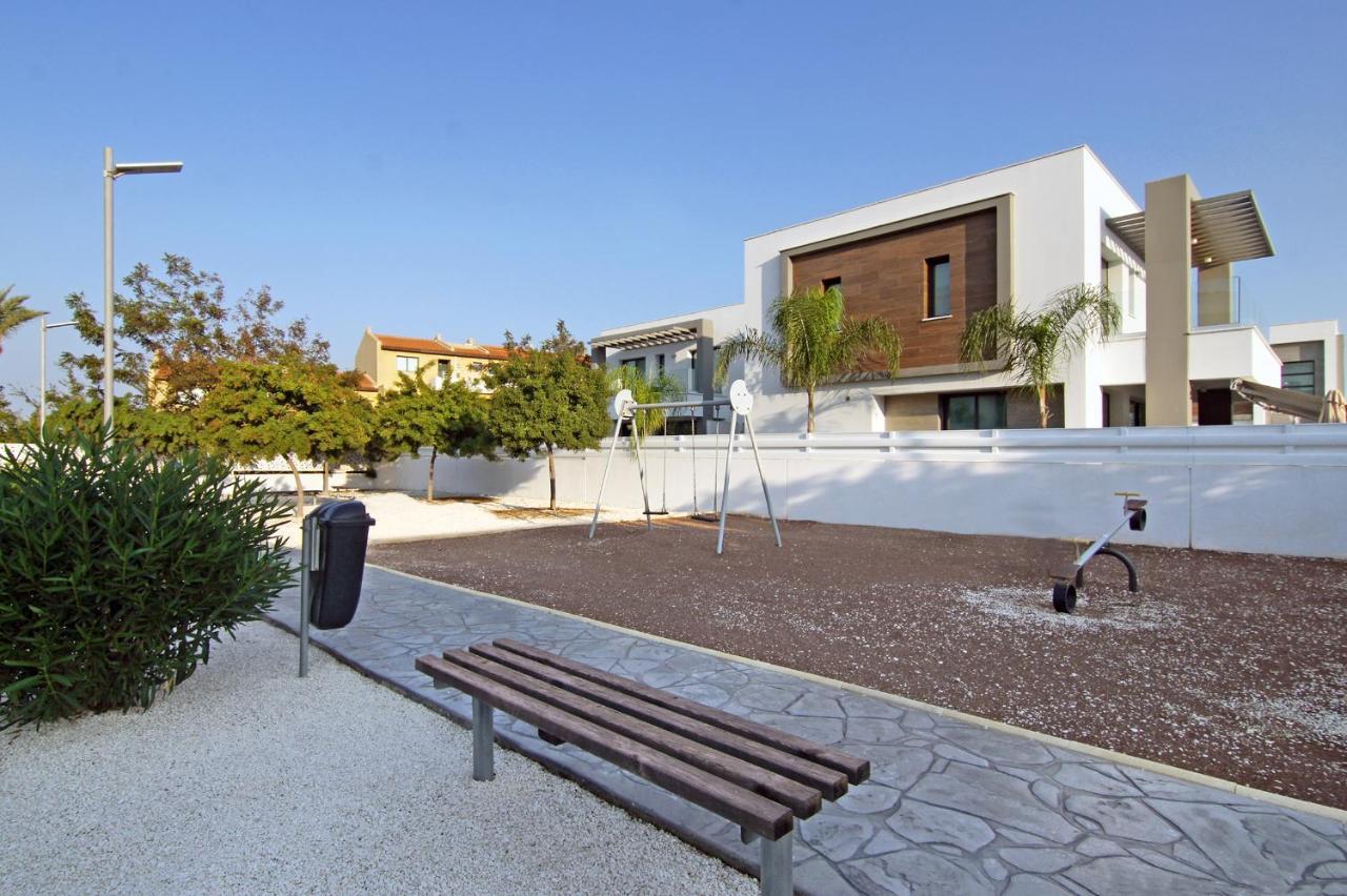 Villa Megan Протарас Екстер'єр фото